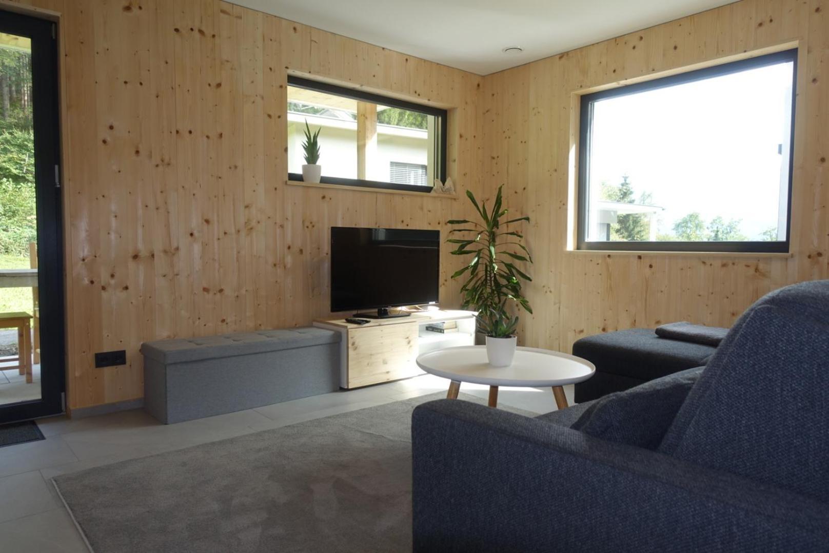 Waldblick - Neubau - Self-check-in - Kein Verkehr - Am Wald - Parkplaetze Vor Tuer - Or Double Apartmán *